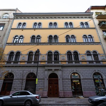 Palace Quarter Suite Budapest Exterior photo