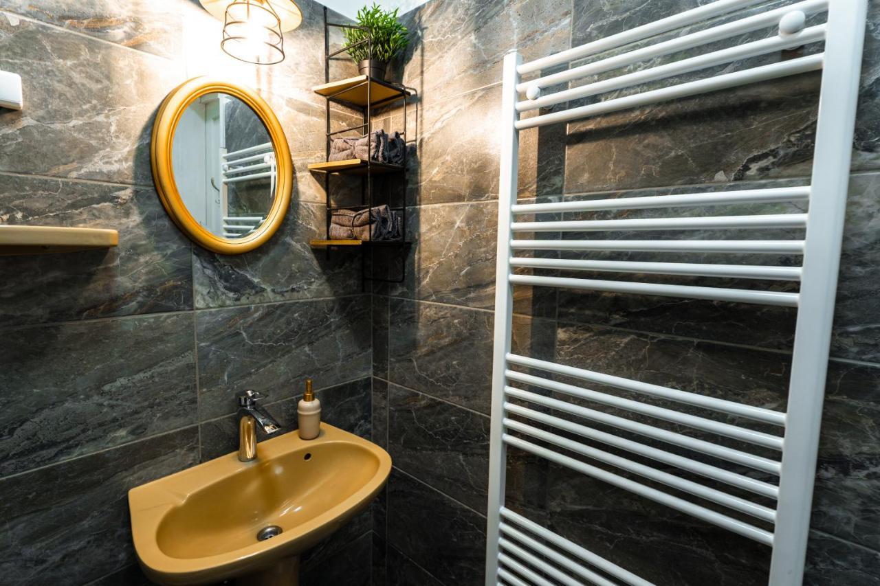 Palace Quarter Suite Budapest Exterior photo